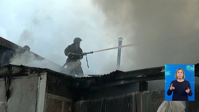 В Златоусте вспыхнул дом