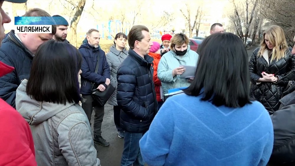 В жилом доме 8 лет протекает крыша